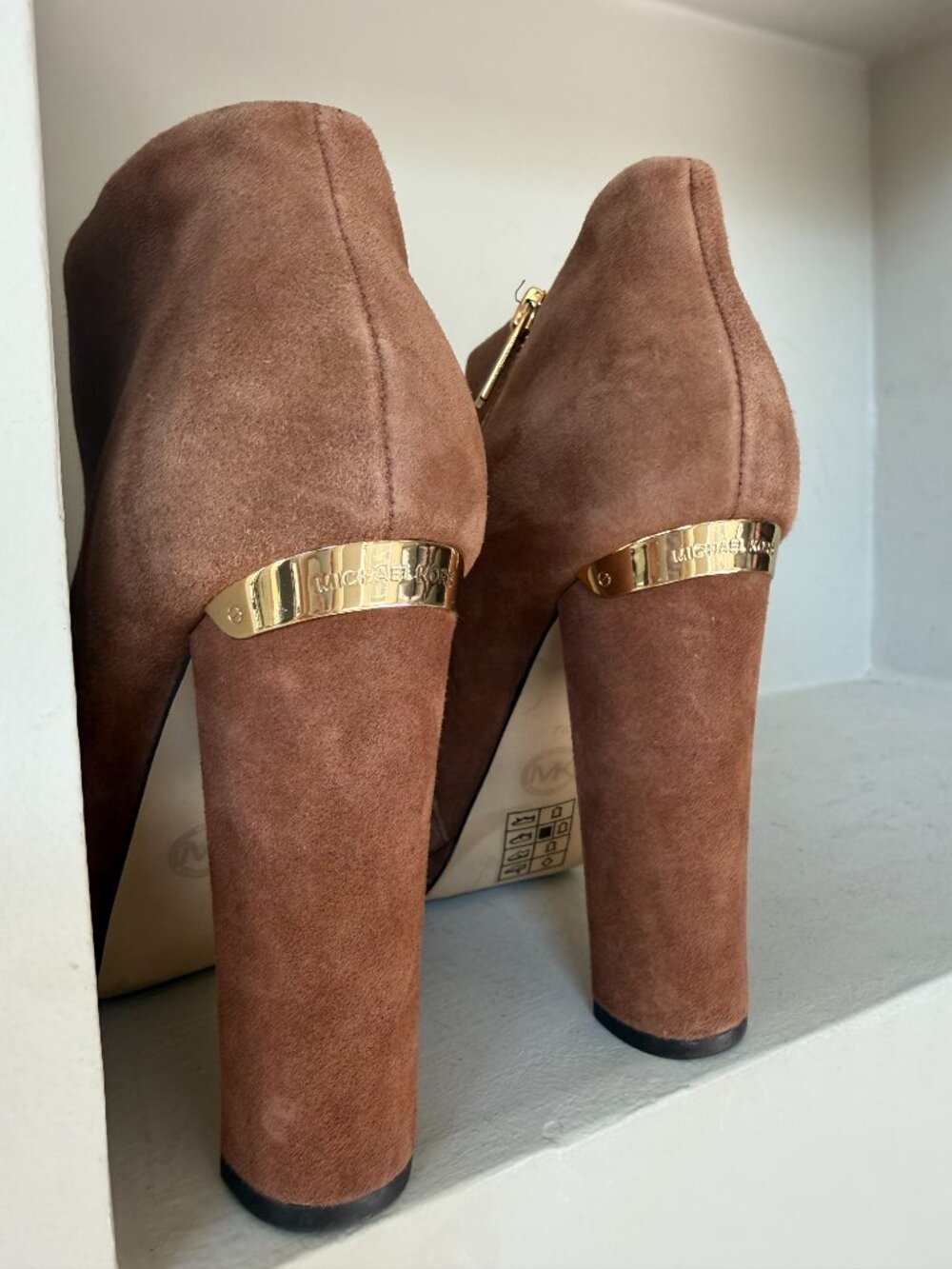 MICHAEL Michael Kors Brown Suede Platform Ankle Boots Booties 7.5 Gold - Picture 9 of 14
